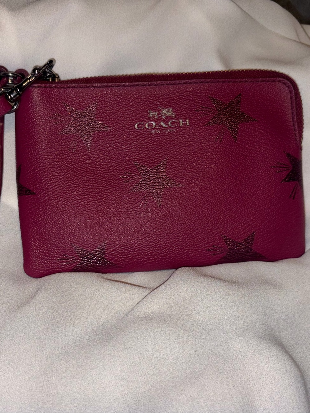 Coach F64239 Star Canyon Cranberry Corner Zip Wristlet 2015